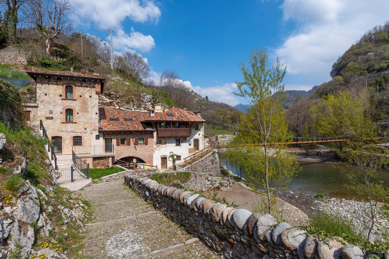 Porto Di Clanezzo Bed & Breakfast ภายนอก รูปภาพ