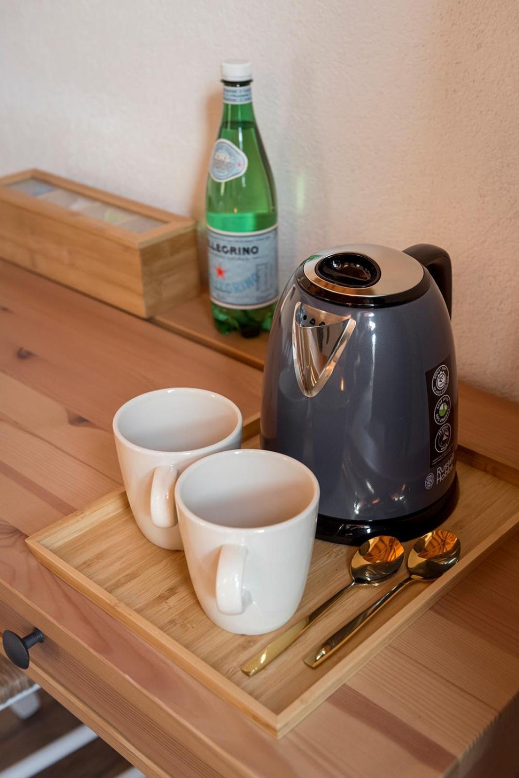 Porto Di Clanezzo Bed & Breakfast ภายนอก รูปภาพ