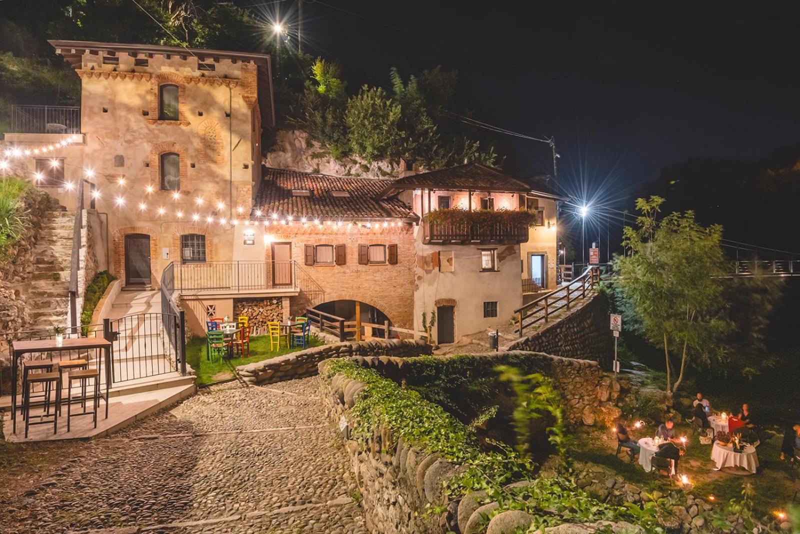 Porto Di Clanezzo Bed & Breakfast ภายนอก รูปภาพ