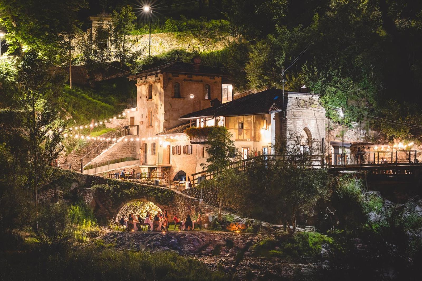 Porto Di Clanezzo Bed & Breakfast ภายนอก รูปภาพ